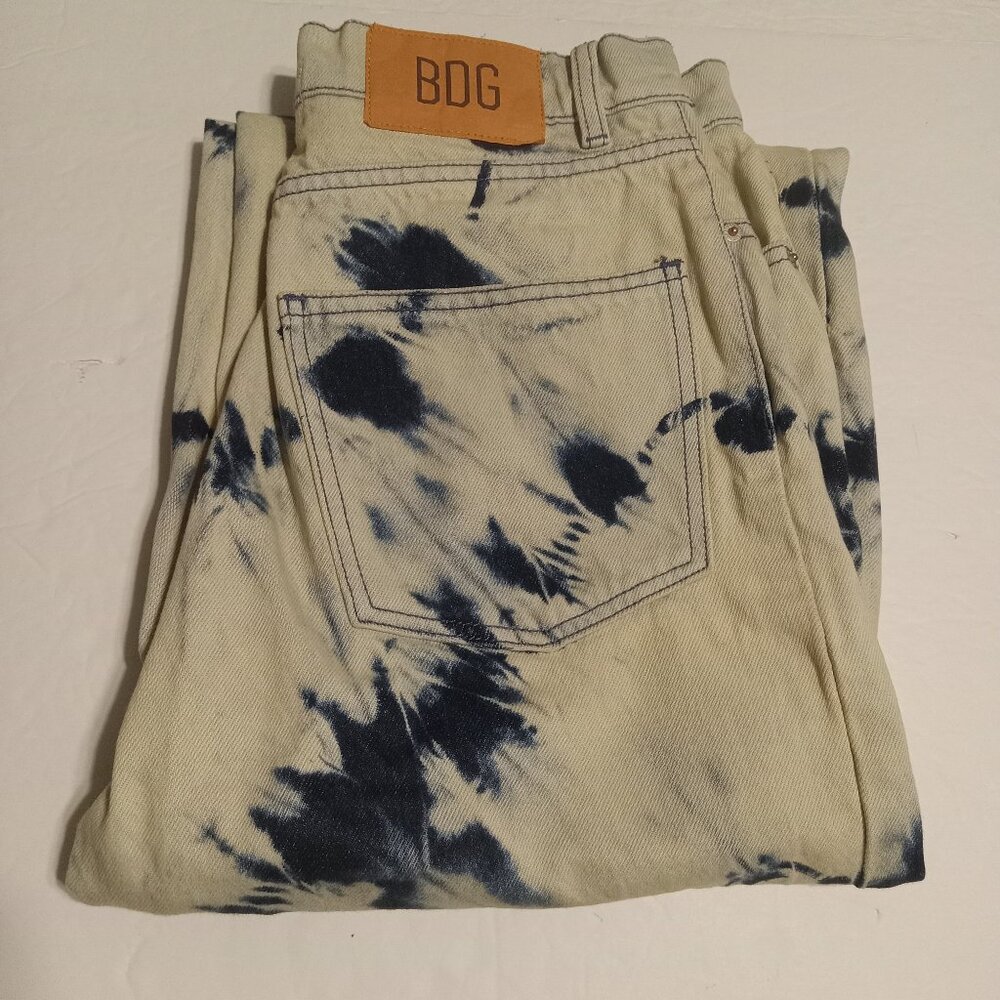 BDG Women's Bleached High & Wide Jeans Size 29
